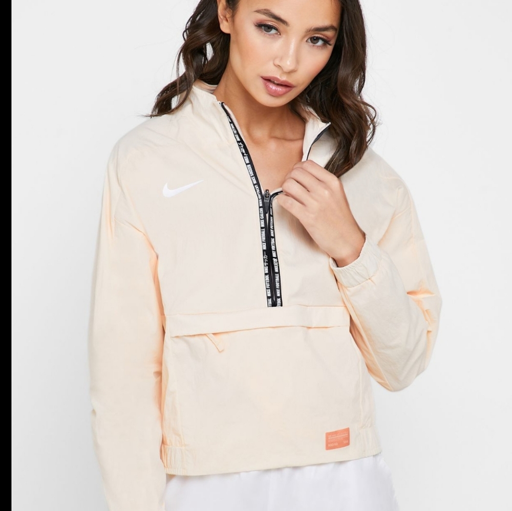Nike FC Women's Dry Midlayer 1/4 Zip top Medium